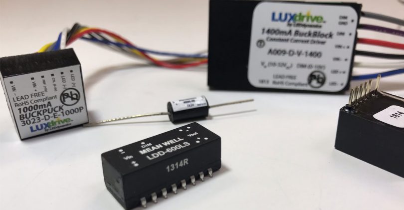6-pin Solderless LED Strip to Strip Connector for 5-in-1 LED Strip 10 Pack Waveform Lighting
